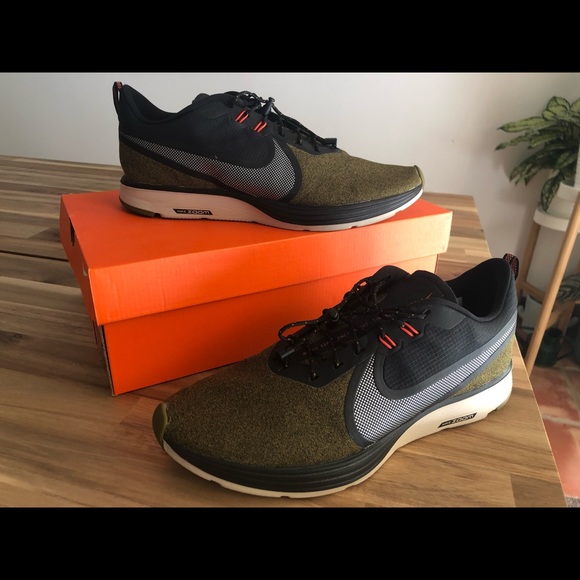 Nike Zoom Strike 2 Shield Men's Running Shoe. 8.5 - Picture 5 of 8